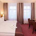 Gold Hotel 3*
