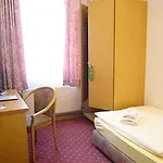 Gold Hotel 3*