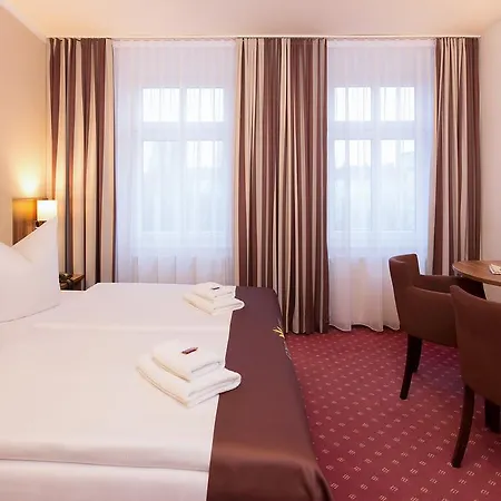 Gold Hotell 3*