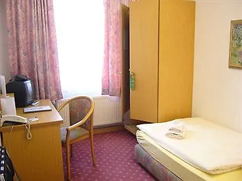Gold Otel 3*